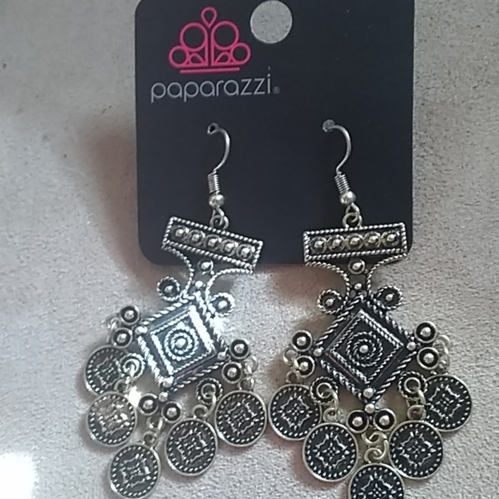 Kayla's paparazzi jewelry